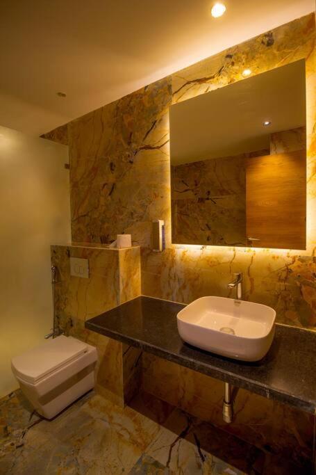 Celebrity Villa Игатпури Екстериор снимка
