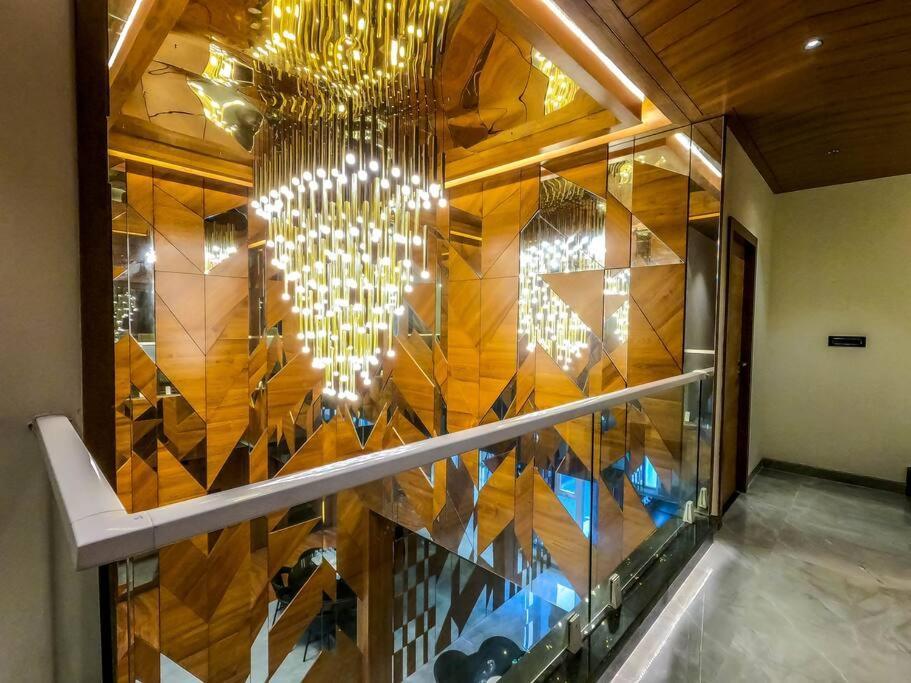 Celebrity Villa Игатпури Екстериор снимка