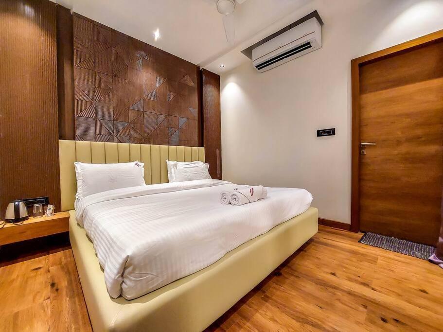 Celebrity Villa Игатпури Екстериор снимка